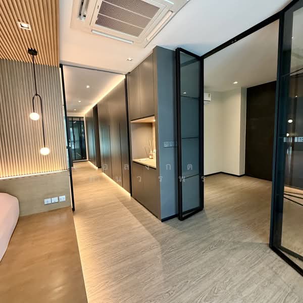 Prime Nine Ekamai, Bangkok, Soi Kamnoet Sap 2 Pradit Manutham Road, Bang Kapi, Huai Khwang, Bangkok, 3 Bedrooms, 315 sqm, Semi-Detached House (Twin House) For Sale, by อลงกต คำนวรพร, 500343227 - DDproperty.com