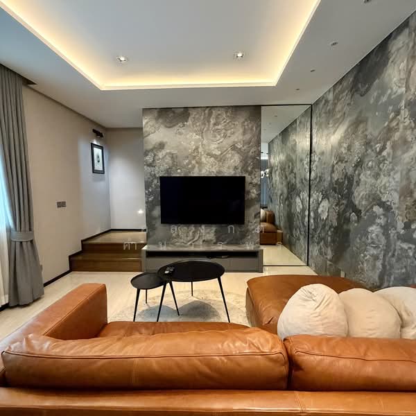 Prime Nine Ekamai, Bangkok, Soi Kamnoet Sap 2 Pradit Manutham Road, Bang Kapi, Huai Khwang, Bangkok, 3 Bedrooms, 315 sqm, Semi-Detached House (Twin House) For Sale, by อลงกต คำนวรพร, 500343227 - DDproperty.com