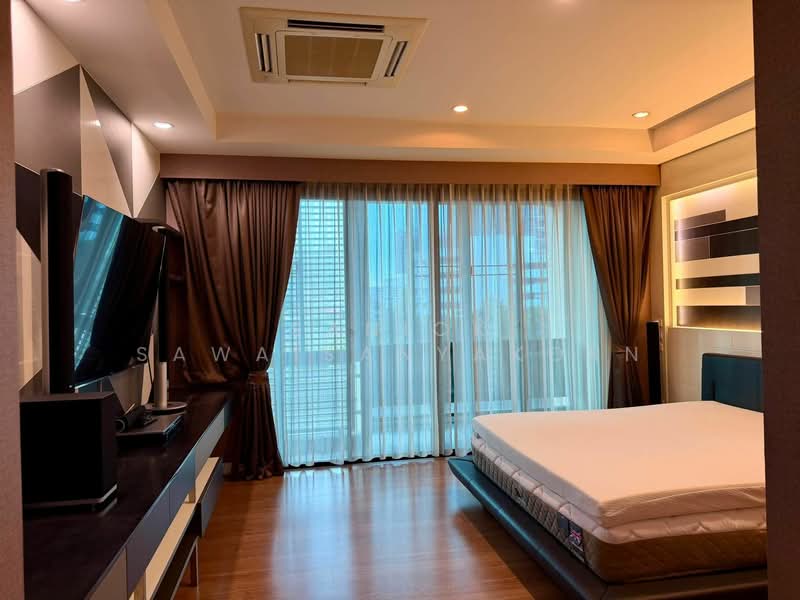 Bless Town Sukhumvit 50 : เบล็ส ทาวน์ สุขุมวิท 50, กรุงเทพ, ถนนสุขุมวิท 50, พระโขนง, คลองเตย, กรุงเทพ, 240 ตร.ม., ทาวน์เฮ้าส์ ให้เช่า, โดย Sanick Sawaisanyakorn, 500343235 - DDproperty.com