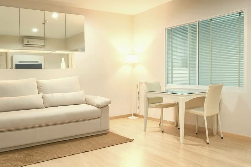 Life @ Sathorn 10, Bangkok, 48 Soi Sathorn 10, Sathorn Road, Silom, Bang Rak, Bangkok, 1 Bedroom, 48 sqm, Condo For Rent, by Isika Tonkham, 500343239 - DDproperty.com