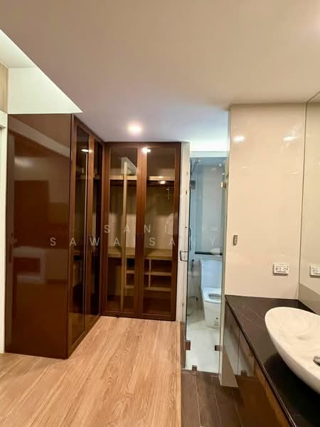 Bless Town Sukhumvit 50, Bangkok, Sukhumvit 50 Road, Phra Kanong, Khlong Toei, Bangkok, 3 Bedrooms, 240 sqm, Townhouse For Sale, by Sanick Sawaisanyakorn, 500343253 - DDproperty.com