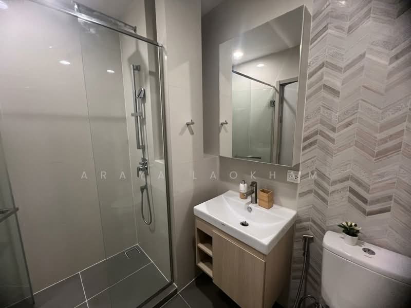 Oka Haus Sukhumvit 36, Bangkok, 3399 Rama 4 Road, Khong Tan, Khlong Toei, Bangkok, 1 Bedroom, 34 sqm, Condo For Rent, by Araya Laokham, 500343258 - DDproperty.com