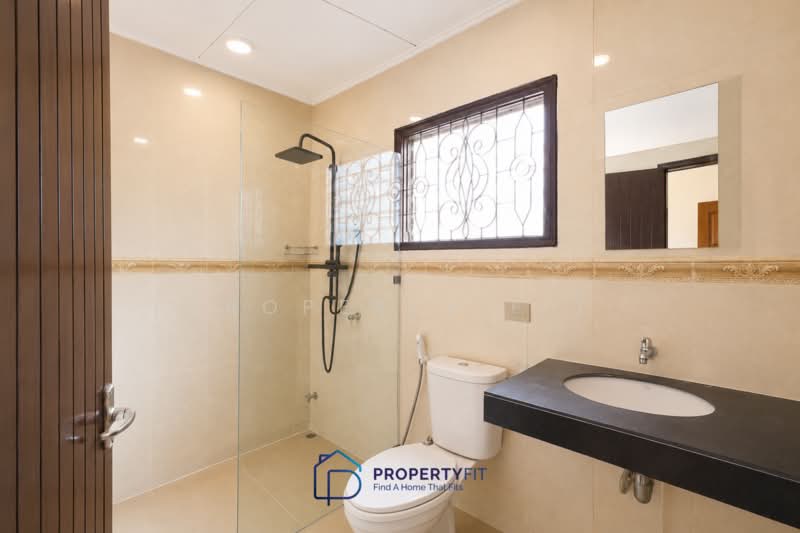 บ้านเดี่ยว 2 ชั้น 5 ห้องนอน ในซอยลาดพร้าว 115, กรุงเทพ, ลาดพร้าว 115, คลองจั่น, บางกะปิ, กรุงเทพ, 184 ตร.ม., บ้านเดี่ยว ให้เช่า, โดย Property Fit, 500343259 - DDproperty.com