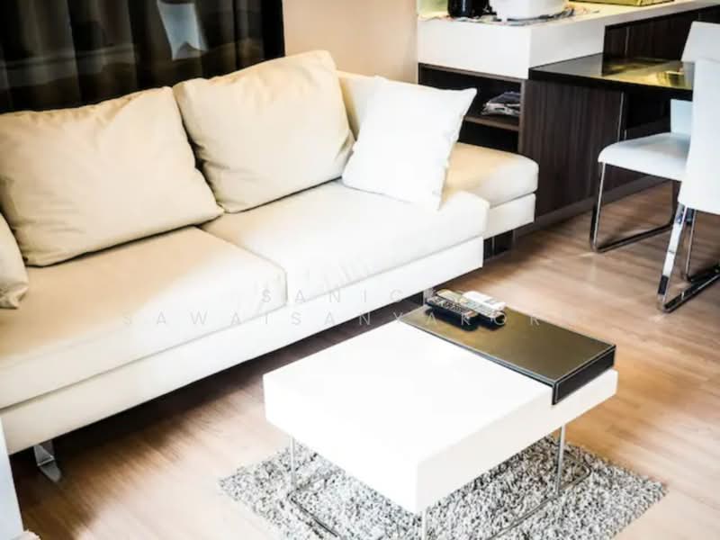 Urbano Absolute Sathon-Taksin, Bangkok, 345 Charoen Nakhon 14/2 Alley, Khlong Ton Sai, Khlong San, Bangkok, 1 Bedroom, 38 sqm, Condo For Rent, by Sanick Sawaisanyakorn, 500343299 - DDproperty.com