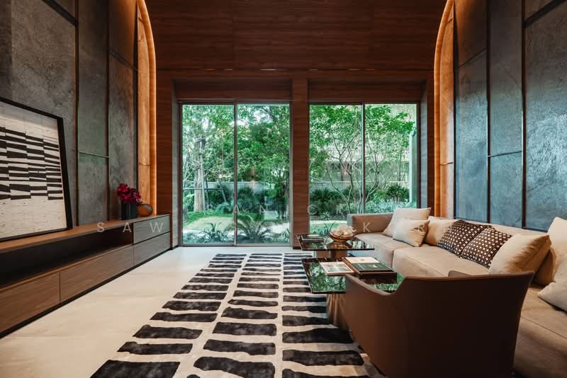 Nirvana Collection Krungthep Kreetha, Bangkok, Soi Srinakarin - Romklao, Saphan Sung, Bangkok, 6 Bedrooms, 1,000 sqm, Single Detached House For Sale, by Sanick Sawaisanyakorn, 500343307 - DDproperty.com