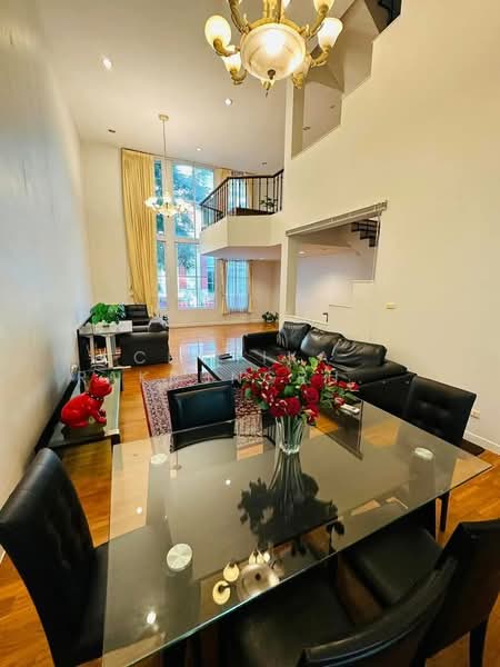 Baan Klang Krung Thonglor : บ้านกลางกรุงทองหล่อ, กรุงเทพ, 55 ซอยสุขุมวิท 55, คลองตันเหนือ, วัฒนา, กรุงเทพ, 400 ตร.ม., ทาวน์เฮ้าส์ ให้เช่า, โดย Chotika  Rakrungrueang, 500343318 - DDproperty.com