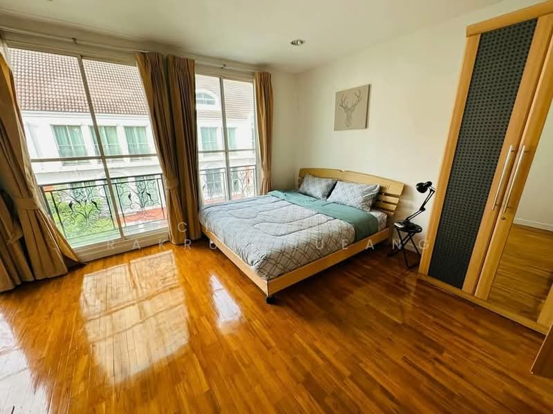 Baan Klang Krung Thonglor : บ้านกลางกรุงทองหล่อ, กรุงเทพ, 55 ซอยสุขุมวิท 55, คลองตันเหนือ, วัฒนา, กรุงเทพ, 400 ตร.ม., ทาวน์เฮ้าส์ ให้เช่า, โดย Chotika  Rakrungrueang, 500343318 - DDproperty.com