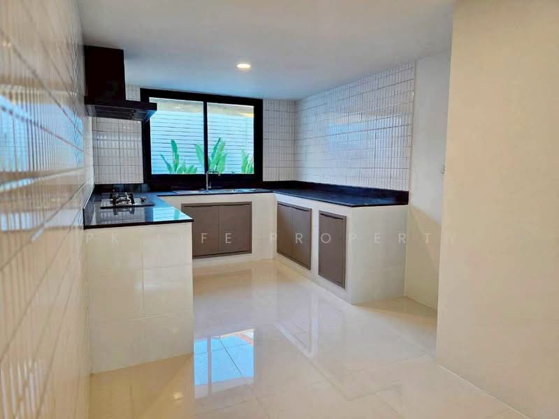 10S0116 This house for sale 9,890,000 baht 4 bedroom 3 bathroom at Muang, ภูเก็ต, รัษฎา, เมืองภูเก็ต, ภูเก็ต, 140 ตร.ม., บ้านเดี่ยว ขาย, โดย PK LIFE Property, 500343343 - DDproperty.com