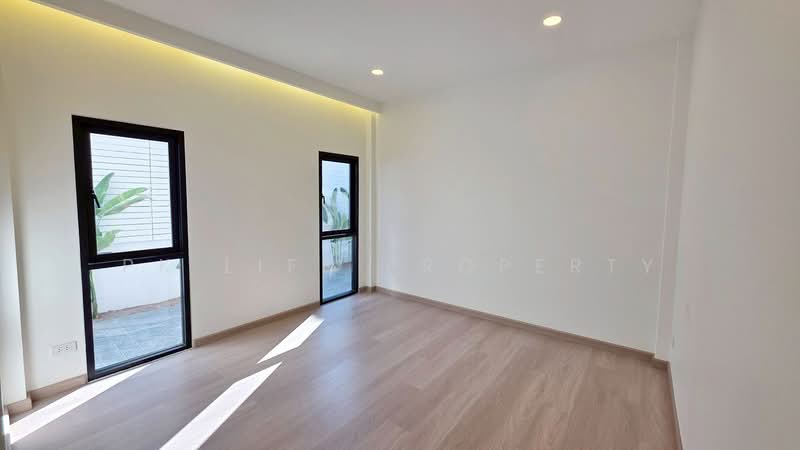 10S0116 This house for sale 9,890,000 baht 4 bedroom 3 bathroom at Muang, ภูเก็ต, รัษฎา, เมืองภูเก็ต, ภูเก็ต, 140 ตร.ม., บ้านเดี่ยว ขาย, โดย PK LIFE Property, 500343343 - DDproperty.com