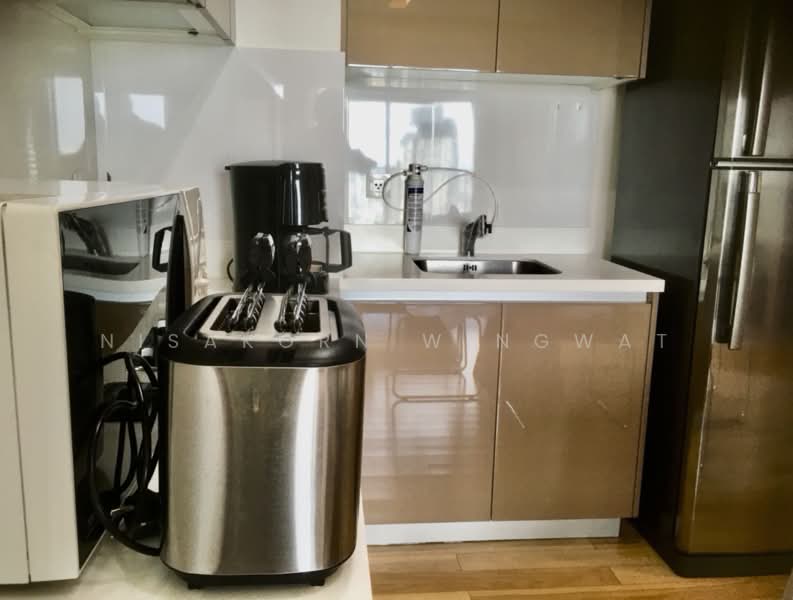 Siri At Sukhumvit, Bangkok, 902 Sukhumvit Road, Phra Kanong, Khlong Toei, Bangkok, 1 Bedroom, 52 sqm, Condo For Rent, by Nisakorn Wingwat, 500343347 - DDproperty.com