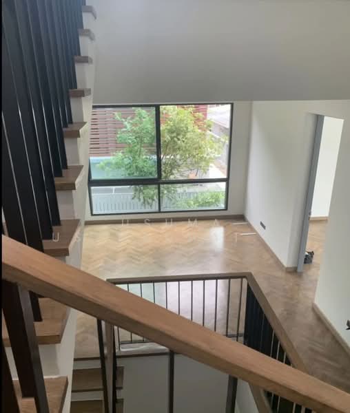 Pool Villa on Sukhumvit 49, Bangkok, Khlong Tan Nua, Watthana, Bangkok, 4 Bedrooms, 430 sqm, Single Detached House For Rent, by Usuma Usumachat, 500343354 - DDproperty.com