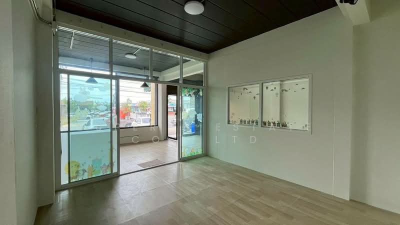 สุขนิเวศน์ 9, Nonthaburi, Bang Mae Nang, Bang Yai, Nonthaburi, 4 Bedrooms, 180 sqm, Townhouse For Sale, by Super B Estate Co., Ltd, 500343368 - DDproperty.com
