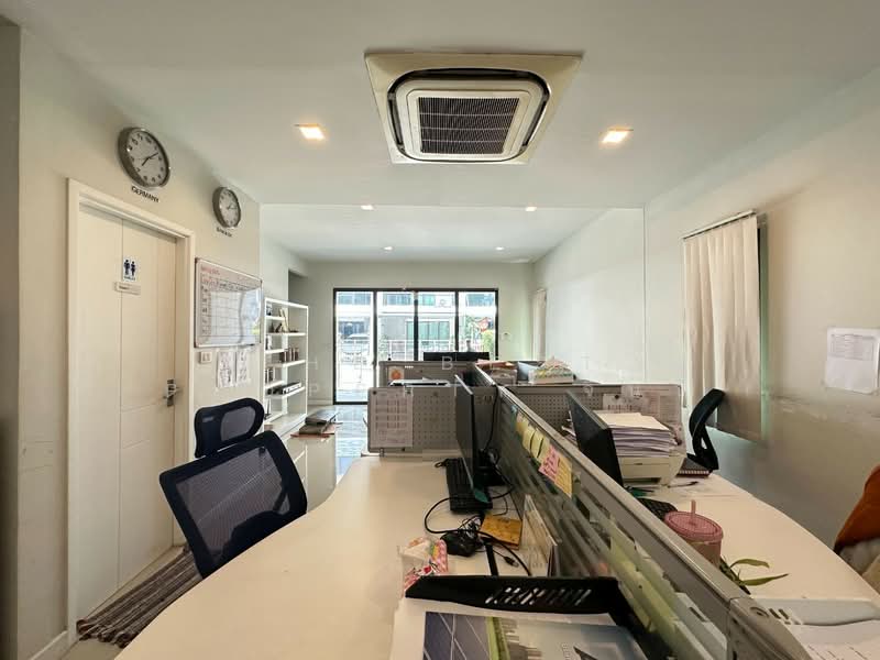 Plex Bangna, Samut Prakan, 90/239 Burapha Withi Expressway, Bang Kaeo, Bang Plee, Samut Prakan, 6 Bedrooms, 100 sqm, Townhouse For Sale, by The Best Property จินนี่, 500343387 - DDproperty.com
