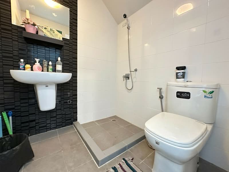 Plex Bangna, Samut Prakan, 90/239 Burapha Withi Expressway, Bang Kaeo, Bang Plee, Samut Prakan, 6 Bedrooms, 100 sqm, Townhouse For Sale, by The Best Property จินนี่, 500343387 - DDproperty.com