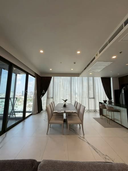Siamese Exclusive Sukhumvit 31, Bangkok, 75 Soi Sukhumvit 31, Khlong Tan Nua, Watthana, Bangkok, 3 Bedrooms, 206 sqm, Condo For Rent, by Chatruedee Sakphrom, 500343444 - DDproperty.com