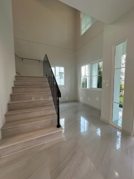 Villaggio 3 Srinakarin-Bangna, Samut Prakan, Bang Kaeo, Bang Plee, Samut Prakan, 4 Bedrooms, 227 sqm, Single Detached House For Rent, by Agent Pla, 500343496 - DDproperty.com