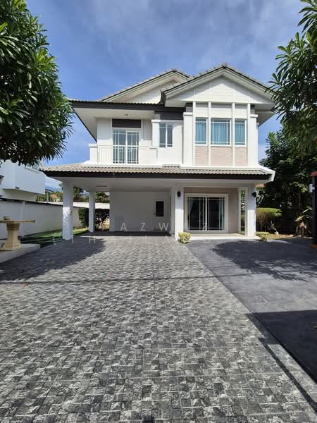 Luxury 4BR House for Rent at Serene Lake Chiang Mai Move-In Ready, Chiang Mai, Mae Hia, Muang Chiang Mai, Chiang Mai, 3 Bedrooms, 200 sqm, Single Detached House For Rent, by Fazwaz (Thailand) Co., Ltd., 500343508 - DDproperty.com
