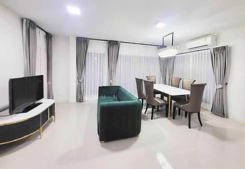 Baan Klang Muang Ramintra 83 Station : บ้านกลางเมือง รามอินทรา 83 สเตชั่น, กรุงเทพ, 16 ถ.กาญจนาภิเษก, รามอินทรา, คันนายาว, กรุงเทพ, 218 ตร.ม., ทาวน์เฮ้าส์ ให้เช่า, โดย Khun Eve, 500343509 - DDproperty.com