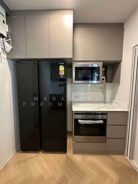 Centro Bangna, Samut Prakan, 111 Soi 3, Bang Kaeo, Bang Plee, Samut Prakan, 4 Bedrooms, 445 sqm, Single Detached House For Rent, by Manapong Phromphitak, 500343592 - DDproperty.com