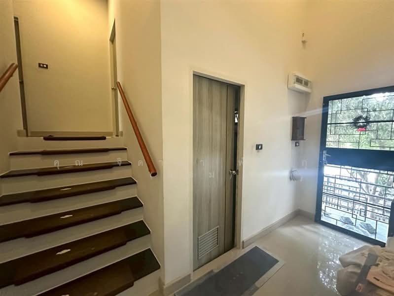 บ้านร็อค การ์เด้น แอร์พอร์ต เฟส3 (Rock Garden Airport Phase3), สมุทรปราการ, ถนนหลวงแพ่ง, ศีรษะจรเข้น้อย, บางเสาธง, สมุทรปราการ, 220 ตร.ม., บ้านเดี่ยว ขาย, โดย คุณ จิดาภา พันธุกุล (แอม), 500343609 - DDproperty.com
