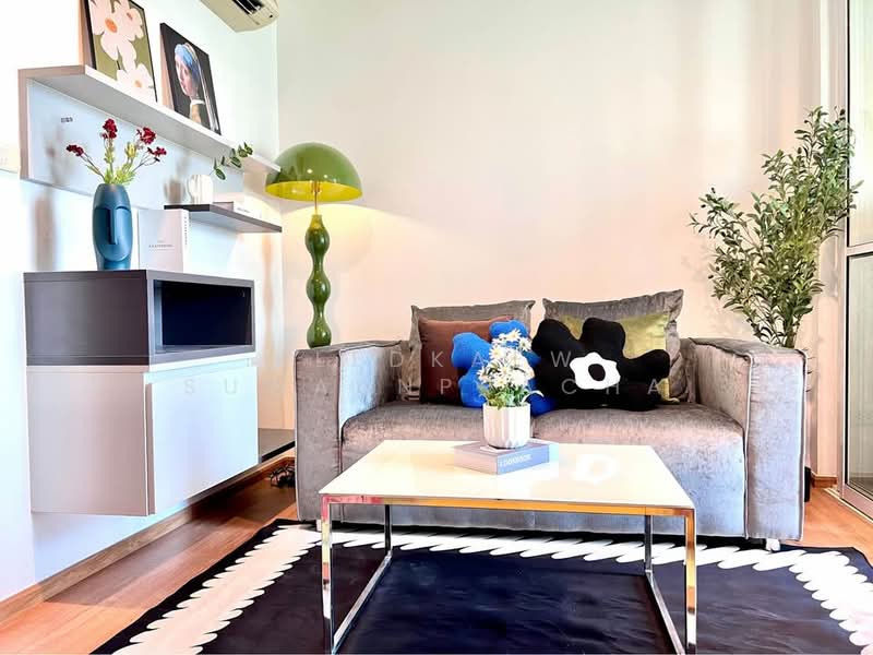 The Base Sukhumvit 77, Bangkok, 289 Sukhumvit 77 Road, Phra Kanong Nua, Watthana, Bangkok, 1 Bedroom, 30 sqm, Condo For Rent, by Kledkaew Suwannpracha, 500343617 - DDproperty.com