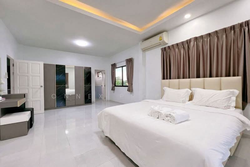 Royal View Village : รอยัลวิว วิลเลจ, ชลบุรี, ซอย หมู่บ้านรอยัลวิววิลเลจ, หนองปรือ, บางละมุง, ชลบุรี, 220 ตร.ม., บ้านเดี่ยว ขาย, โดย Connex Property, 500343657 - DDproperty.com