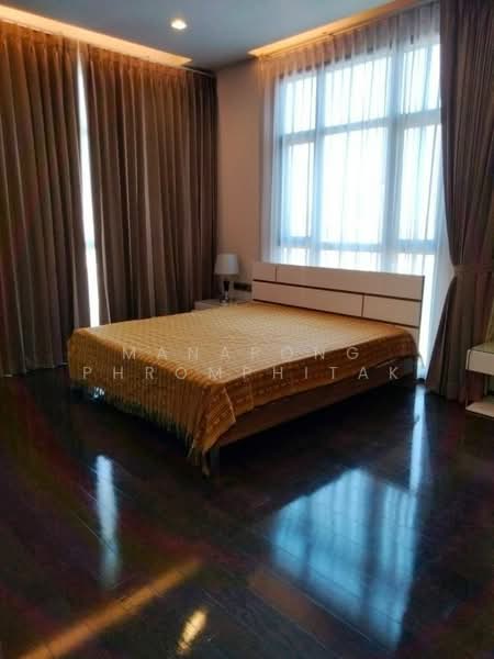 The XXXIX By Sansiri, Bangkok, 300 Soi Sukhumvit 39, Khlong Tan Nua, Watthana, Bangkok, 2 Bedrooms, 81 sqm, Condo For Rent, by Manapong Phromphitak, 500343660 - DDproperty.com