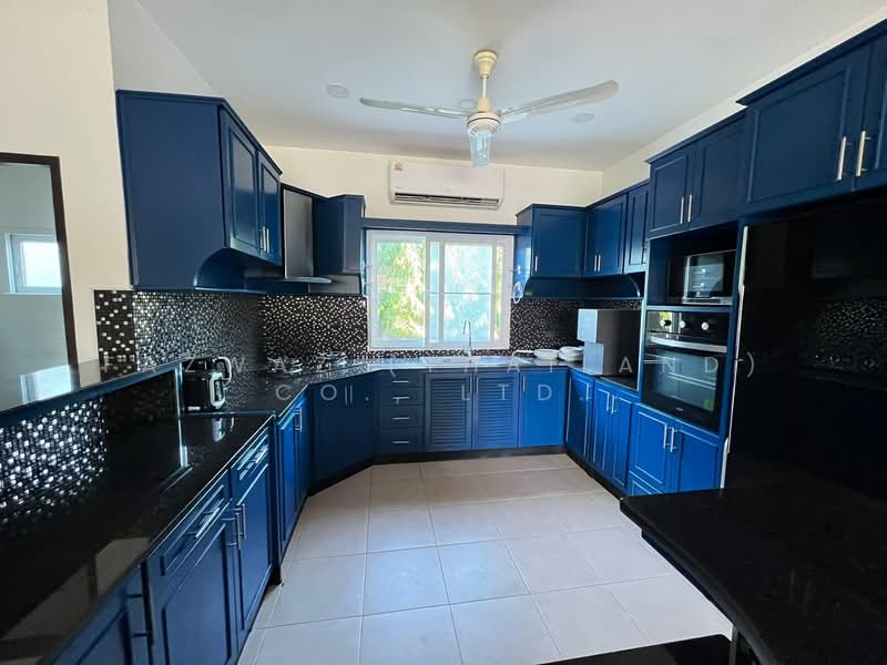 Luxury 6BR Pool Villa on 1 Rai Land Near Mabprachan Pattaya, Chon Buri (Pattaya), Poong, Bang Lamung (Pattaya), Chon Buri (Pattaya), 6 Bedrooms, 450 sqm, Villa For Rent, by Fazwaz (Thailand) Co., Ltd., 500343689 - DDproperty.com