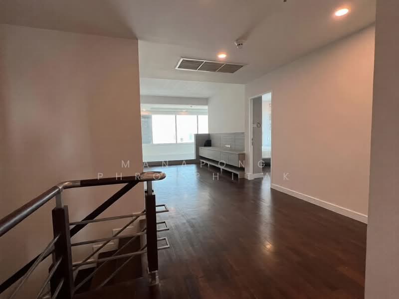 Baan Siri 24, Bangkok, 39 Sukhumvit 24 Alley, Khong Tan, Khlong Toei, Bangkok, 4 Bedrooms, 272 sqm, Condo For Sale, by Manapong Phromphitak, 500343713 - DDproperty.com