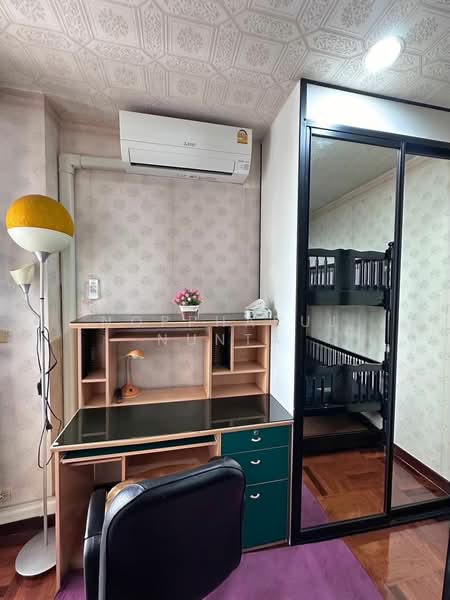 Pathumwan Resort, Bangkok, Phayathai Road, Thanon Phaya Thai, Ratchathewi, Bangkok, 2 Bedrooms, 55 sqm, Condo For Rent, by Noppharuj Nunta, 500343722 - DDproperty.com