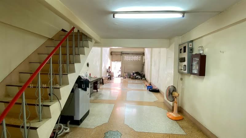 สะแกงาม วิลล่า : Sakae Ngam Villa, Bangkok, ถนนสะแกงาม, Samae Dam, Bang Khun Thian, Bangkok, , 150 sqm, Shophouse For Sale, by คุณ ชญาดา มหาปิยานนท์ (ไนท์), 500343726 - DDproperty.com