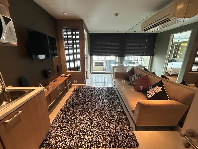 The Clover Thonglor Residence, Bangkok, Soi Sukhumvit 55, Khlong Tan Nua, Watthana, Bangkok, 1 Bedroom, 36 sqm, Condo For Rent, by Intouch Abhinorasaeth, 500343824 - DDproperty.com
