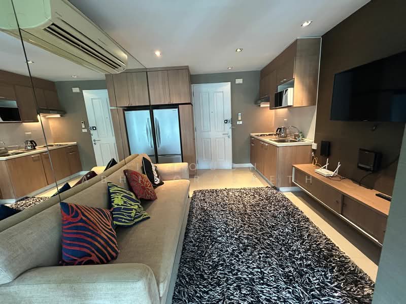The Clover Thonglor Residence, Bangkok, Soi Sukhumvit 55, Khlong Tan Nua, Watthana, Bangkok, 1 Bedroom, 36 sqm, Condo For Rent, by Intouch Abhinorasaeth, 500343824 - DDproperty.com