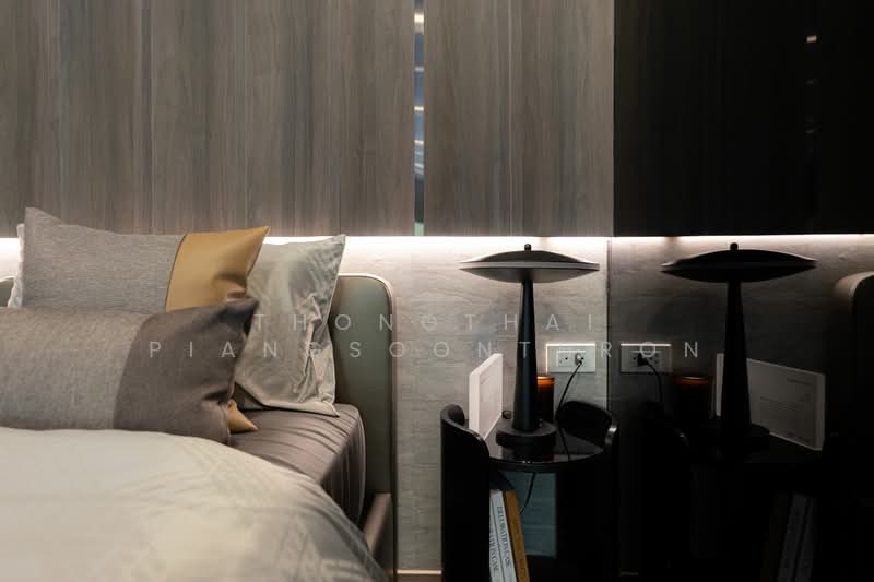 Whizdom Craftz Samyan, Bangkok, 7 Rama 4 Road, Maha Phrutharam, Bang Rak, Bangkok, 1 Bedroom, 57 sqm, Condo For Sale, by Pinyada Hantewee, 500343848 - DDproperty.com