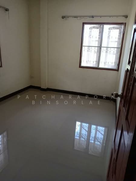 3-BR House, Bangkok, Lam Pla Tiew, Lat Krabang, Bangkok, 3 Bedrooms, 150 sqm, Single Detached House For Sale, by Patcharaporn Binsorlae, 500343879 - DDproperty.com