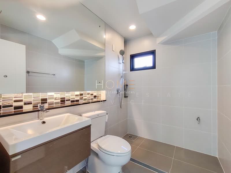 Setthasiri Wongwaen-Lamlukka, Pathum Thani, P.T.3004, Bung Kham Proi, Lam Luk Ka, Pathum Thani, 3 Bedrooms, 160 sqm, Single Detached House For Rent, by HOME Real Estate Service, 500343881 - DDproperty.com