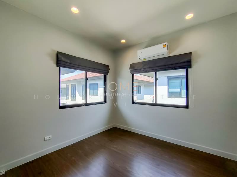 Setthasiri Wongwaen-Lamlukka, Pathum Thani, P.T.3004, Bung Kham Proi, Lam Luk Ka, Pathum Thani, 3 Bedrooms, 160 sqm, Single Detached House For Rent, by HOME Real Estate Service, 500343881 - DDproperty.com