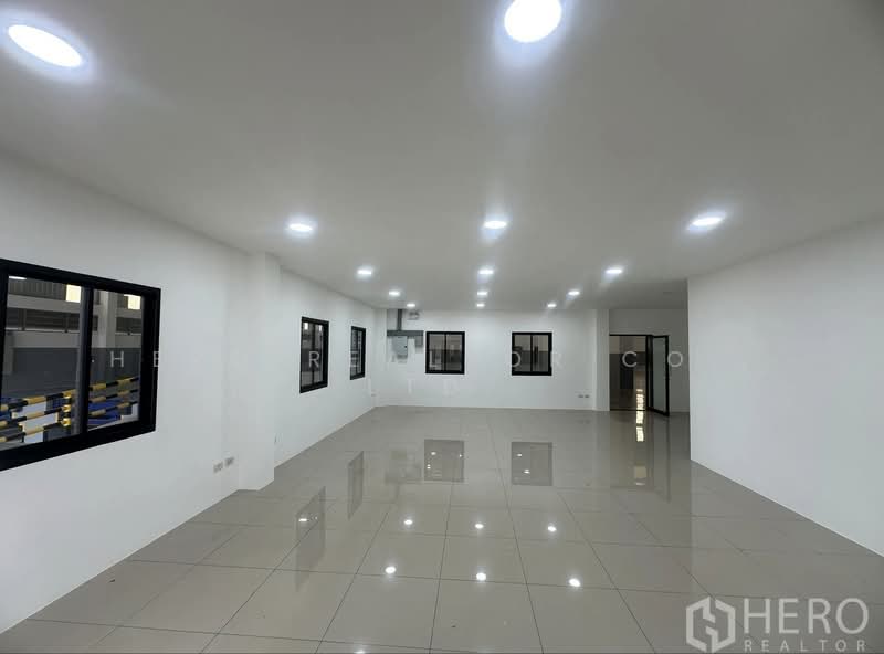 For rent Factory 2600 sqm in Bang Pla Bang Phli Samut Prakan HRE00885, Samut Prakan, Bang Pla, Bang Plee, Samut Prakan, , 2,600 sqm, Warehouse/Factory For Rent, by Hero Realtor Co., Ltd., 500343885 - DDproperty.com