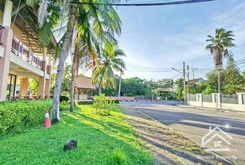 Countryhome3 Sriracha Chonburi, Chon Buri (Pattaya), Surasak, Si Racha, Chon Buri (Pattaya), 3 Bedrooms, 250 sqm, Single Detached House For Sale, by ปูน, 500343908 - DDproperty.com