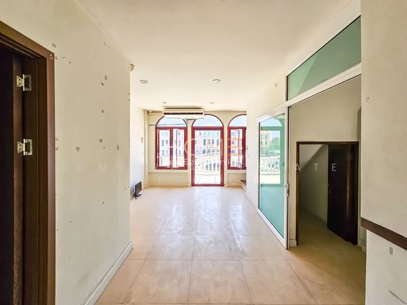 Venice Di Iris Watcharapon, Bangkok, Wacharaphol Road, Tha Rang, Bang Khen, Bangkok, , 158 sqm, Shophouse For Sale, by HOME Real Estate Service, 500343931 - DDproperty.com