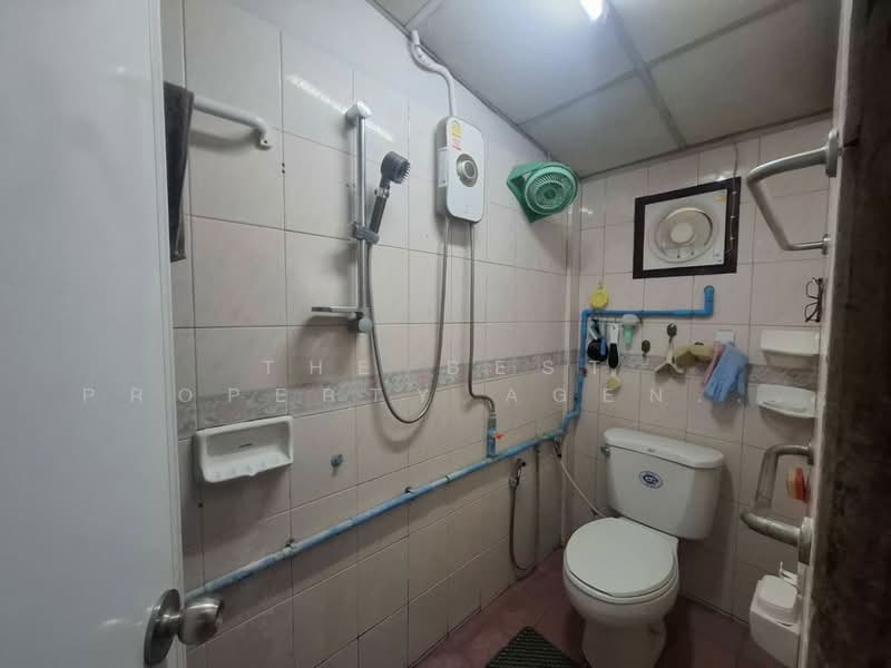 หมู่บ้านสวนแก้ว สมุทรสงคราม, Samut Songkhram, Lat Yai, Muang Samut Songkhram, Samut Songkhram, 3 Bedrooms, 100 sqm, Townhouse For Sale, by The Best Property Agent อิ๋ว, 500343936 - DDproperty.com