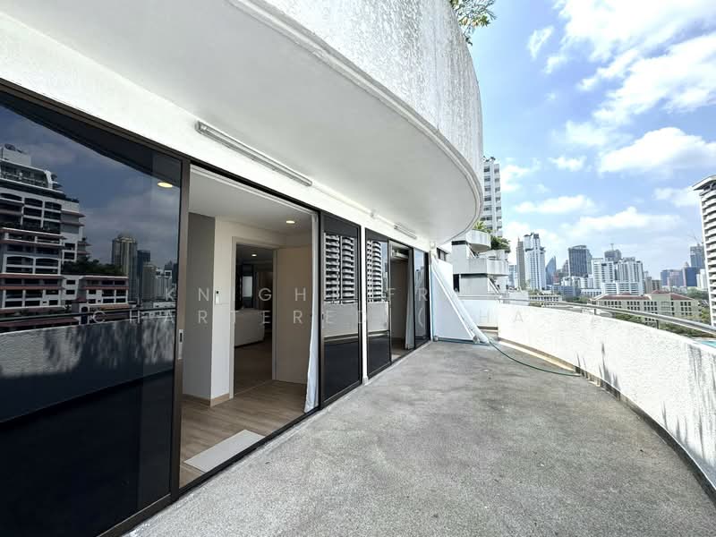 Supalai Place Sukhumvit 39, Bangkok, 175-179 Soi Sukhumvit 39 Sukhumvit Road, Khlong Tan Nua, Watthana, Bangkok, 2 Bedrooms, 135 sqm, Condo For Rent, by Knight Frank Chartered (Thailand) Co.,Ltd, 500343943 - DDproperty.com