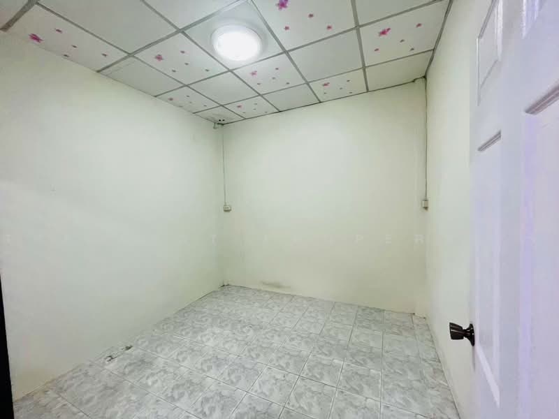 ทาวน์เฮ้าส์ลาดใหญ่ สมุทรสงคราม, Samut Songkhram, Lat Yai, Muang Samut Songkhram, Samut Songkhram, 2 Bedrooms, 150 sqm, Townhouse For Sale, by The Best Property จี้, 500343947 - DDproperty.com