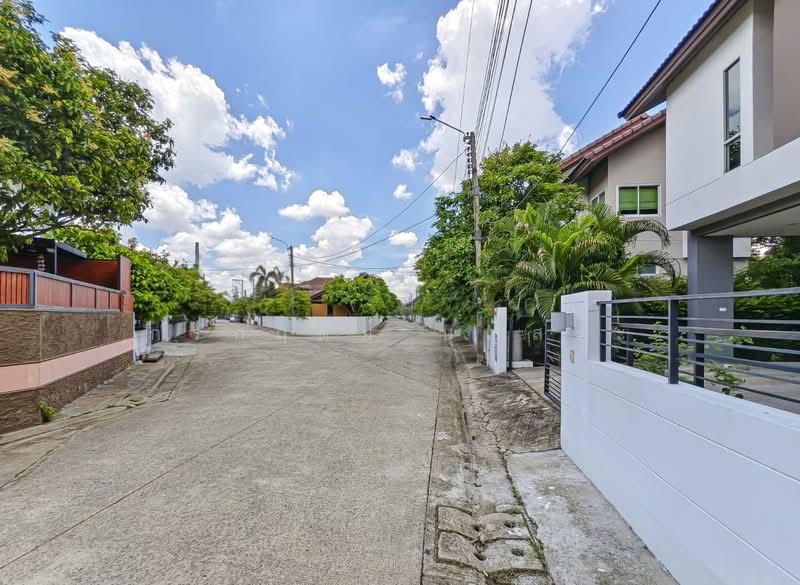 The Tara Ramintra, Bangkok, Soi Phraya Suren 35, Bang Chun, Khlong Sam Wa, Bangkok, 3 Bedrooms, 180 sqm, Single Detached House For Sale, by กรกฤตย์ บุญสระ, 500343981 - DDproperty.com