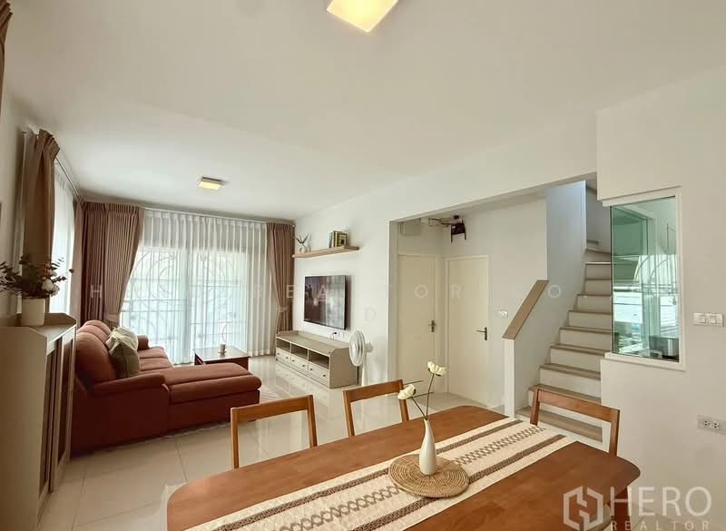 Villaggio Srinakarin-Bangna, Samut Prakan, Buanakarin Road, Bang Kaeo, Bang Plee, Samut Prakan, 3 Bedrooms, 165 sqm, Single Detached House For Rent, by Hero Realtor Co., Ltd., 500343999 - DDproperty.com