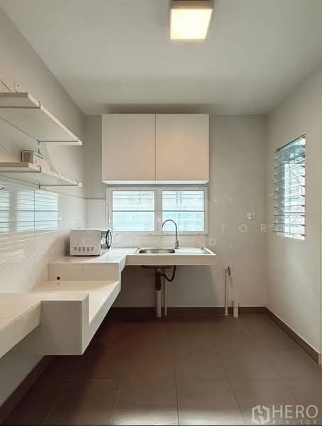 Villaggio Srinakarin-Bangna, Samut Prakan, Buanakarin Road, Bang Kaeo, Bang Plee, Samut Prakan, 3 Bedrooms, 165 sqm, Single Detached House For Rent, by Hero Realtor Co., Ltd., 500343999 - DDproperty.com