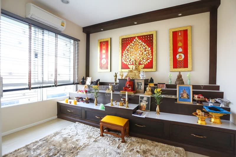 Baan Klang Muang Kaset-Nawamin, Bangkok, Soi Nawamin 70 Yeak 11-2, Khlong Kum, Bueng Kum, Bangkok, 3 Bedrooms, 180 sqm, Townhouse For Sale, by HOMEPLUS REALTY - คุณจีอาร์, 500344011 - DDproperty.com