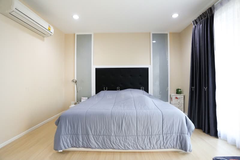 Baan Klang Muang Kaset-Nawamin, Bangkok, Soi Nawamin 70 Yeak 11-2, Khlong Kum, Bueng Kum, Bangkok, 3 Bedrooms, 180 sqm, Townhouse For Sale, by HOMEPLUS REALTY - คุณจีอาร์, 500344011 - DDproperty.com
