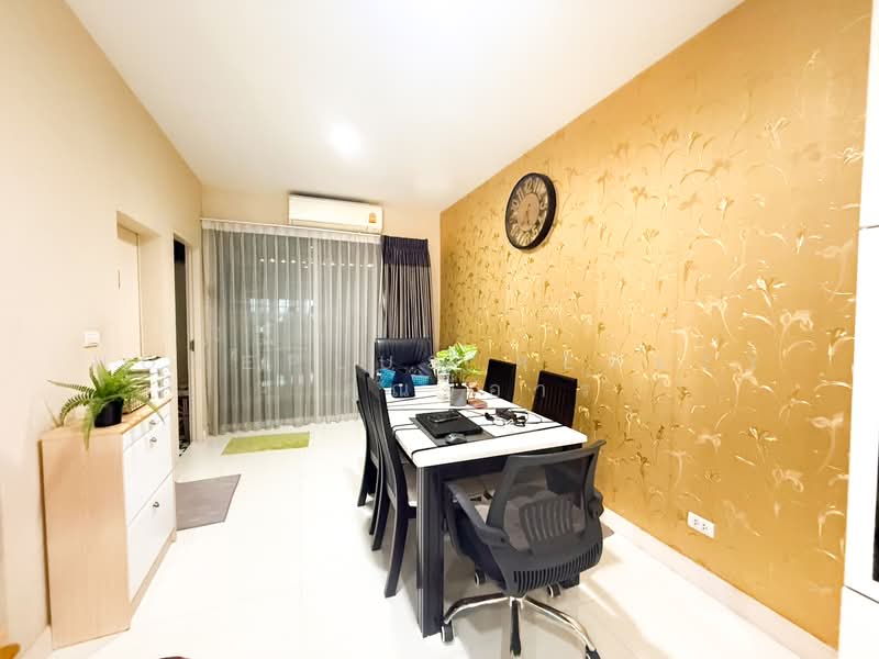 Baan Klang Muang Kaset-Nawamin, Bangkok, Soi Nawamin 70 Yeak 11-2, Khlong Kum, Bueng Kum, Bangkok, 3 Bedrooms, 180 sqm, Townhouse For Sale, by HOMEPLUS REALTY - คุณจีอาร์, 500344011 - DDproperty.com