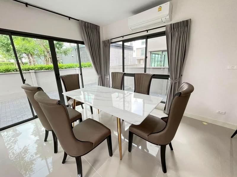 Baan Klang Muang Ramintra 83 Station : บ้านกลางเมือง รามอินทรา 83 สเตชั่น, กรุงเทพ, 16 ถ.กาญจนาภิเษก, รามอินทรา, คันนายาว, กรุงเทพ, 218 ตร.ม., ทาวน์เฮ้าส์ ให้เช่า, โดย Khun Jane, 500344032 - DDproperty.com